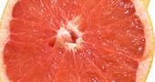 Применение и полезные свойства эфирного масла грейпфрута для волос